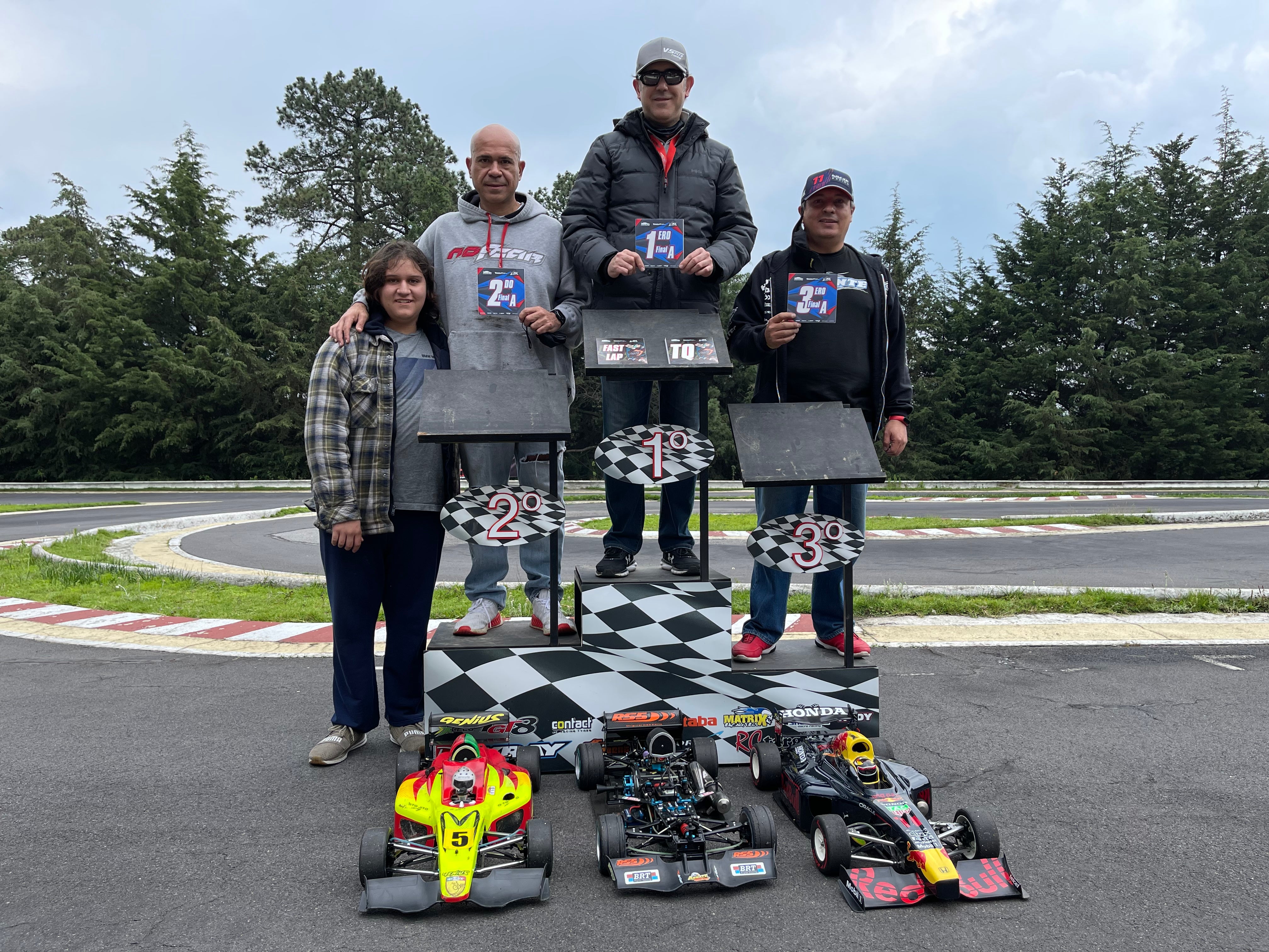 Los Fórmula 1 Quinto de Escala dieron un gran espectáculo