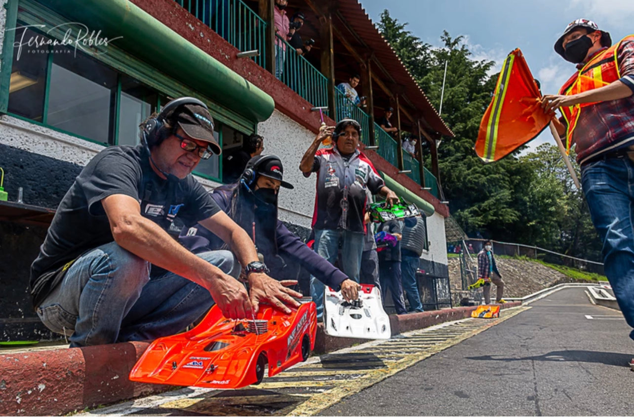 Emiliano Robles Logra Un Grand Chelem en 1/8 Nitro PRO