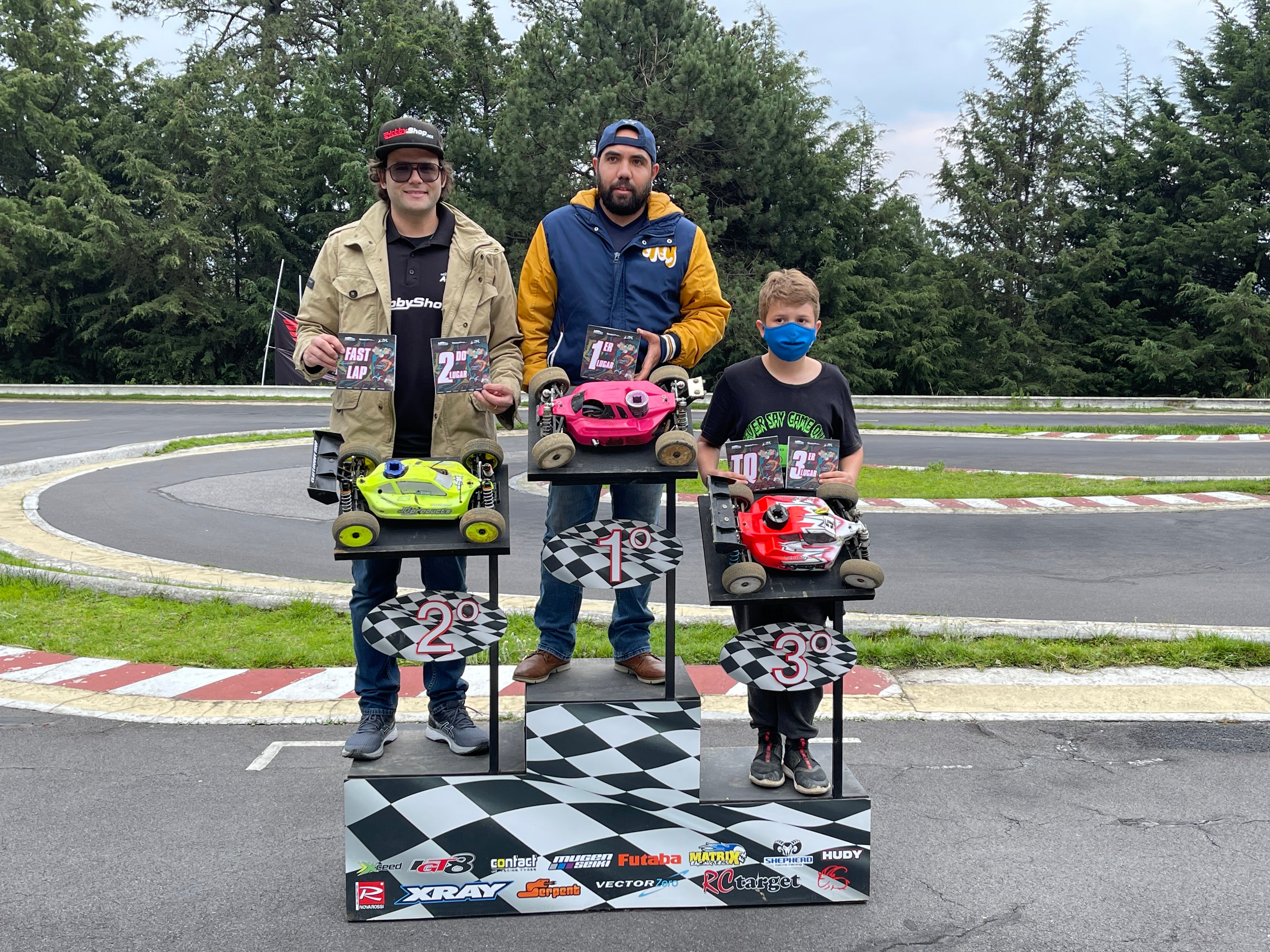 Arturo Ruiz se estrena con un triunfo en Off Road