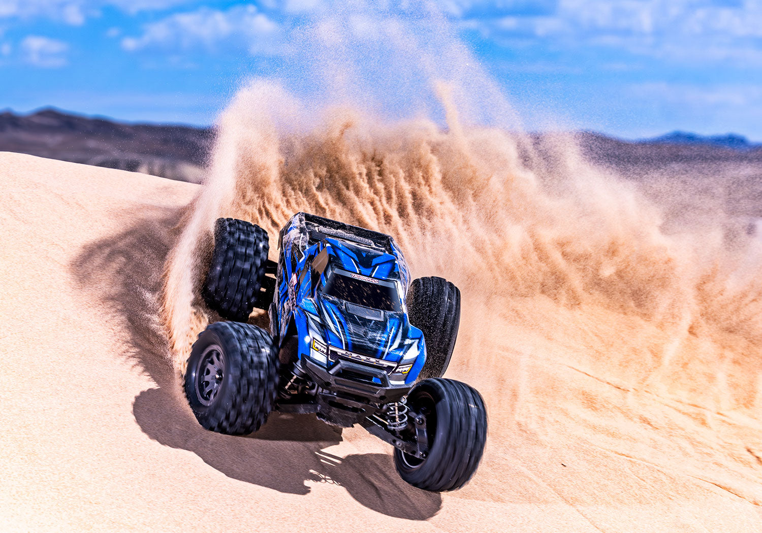 Traxxas - Mini Maxx® Brushless 1/16 4WD RTR Monster Truck w/TQ™ 2.4Ghz Radio, Battery & Charger, Azul