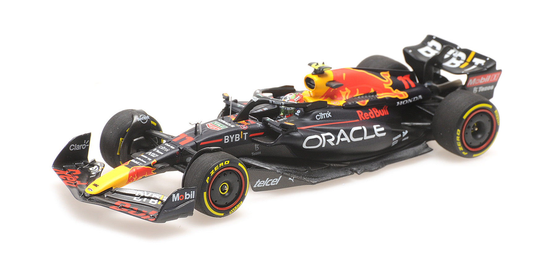 Minichamps - Red Bull - F1 RB18 Team Oracle Red Bull Racing #11 3rd México GP 2022 Sergio Pérez, escala 1:43