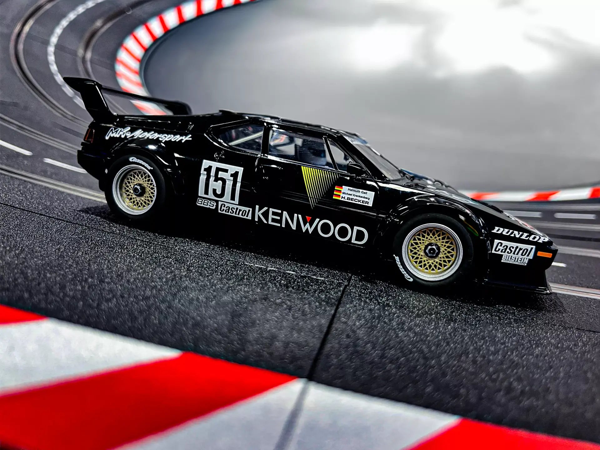 Carrera - BMW M1 Procar "MK-Motorsport, No.151" DRM 1986, Digital, Escala 1/32