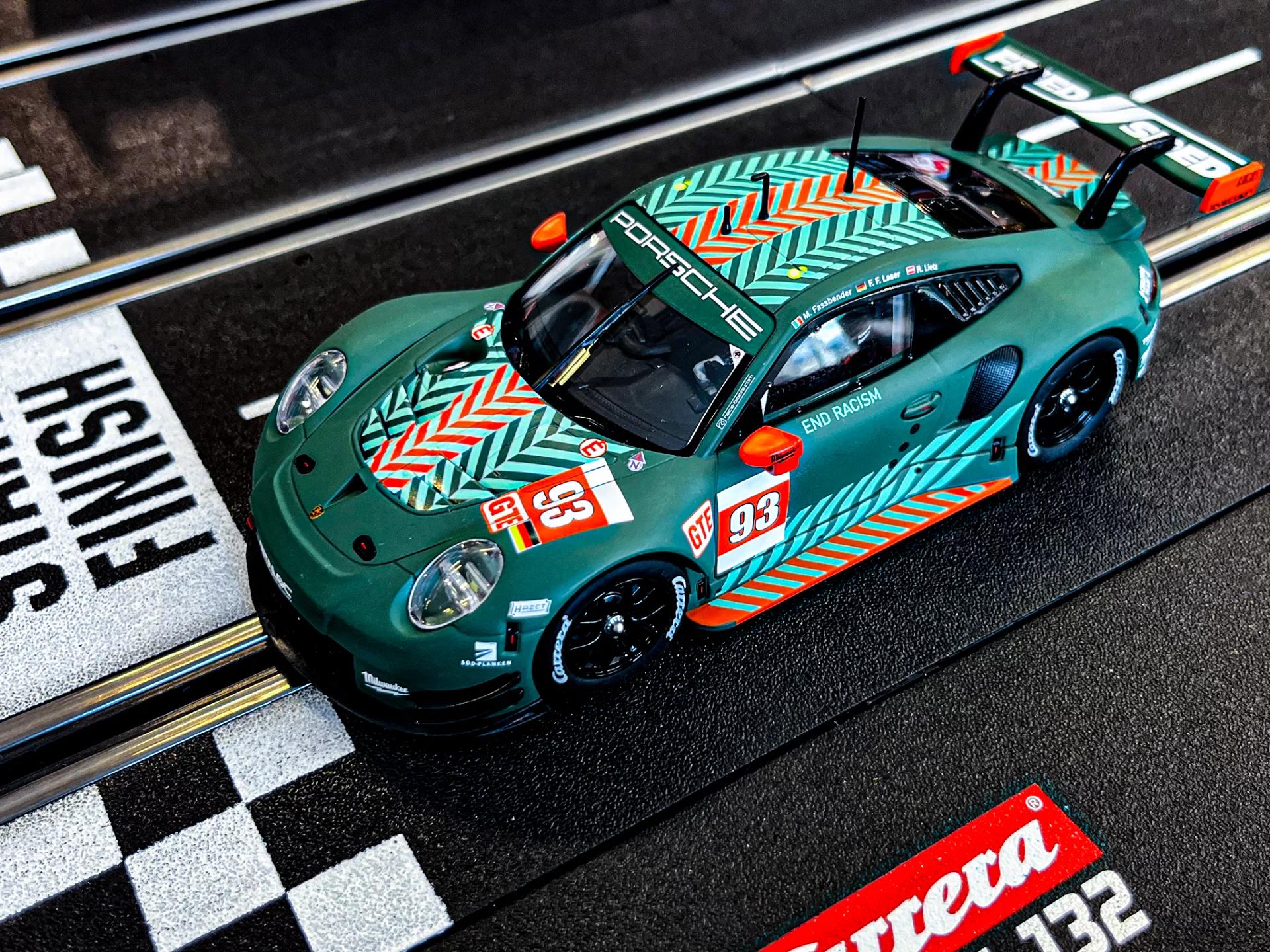 Carrera - Porsche 911 RSR "Proton Competition, No.93" - Digital, escala 1/32