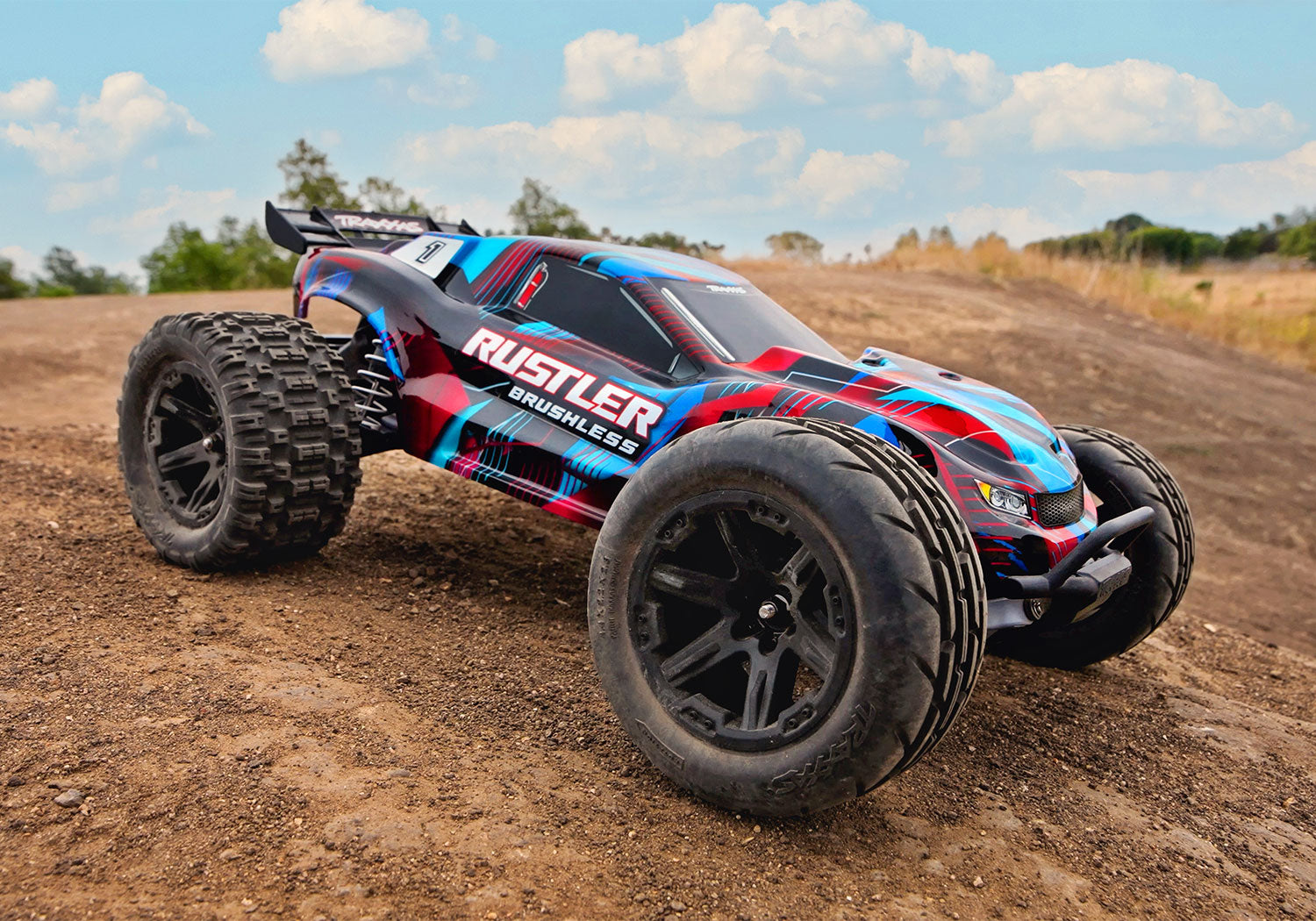 Traxxas - Rustler 2WD Brushless (Roja)