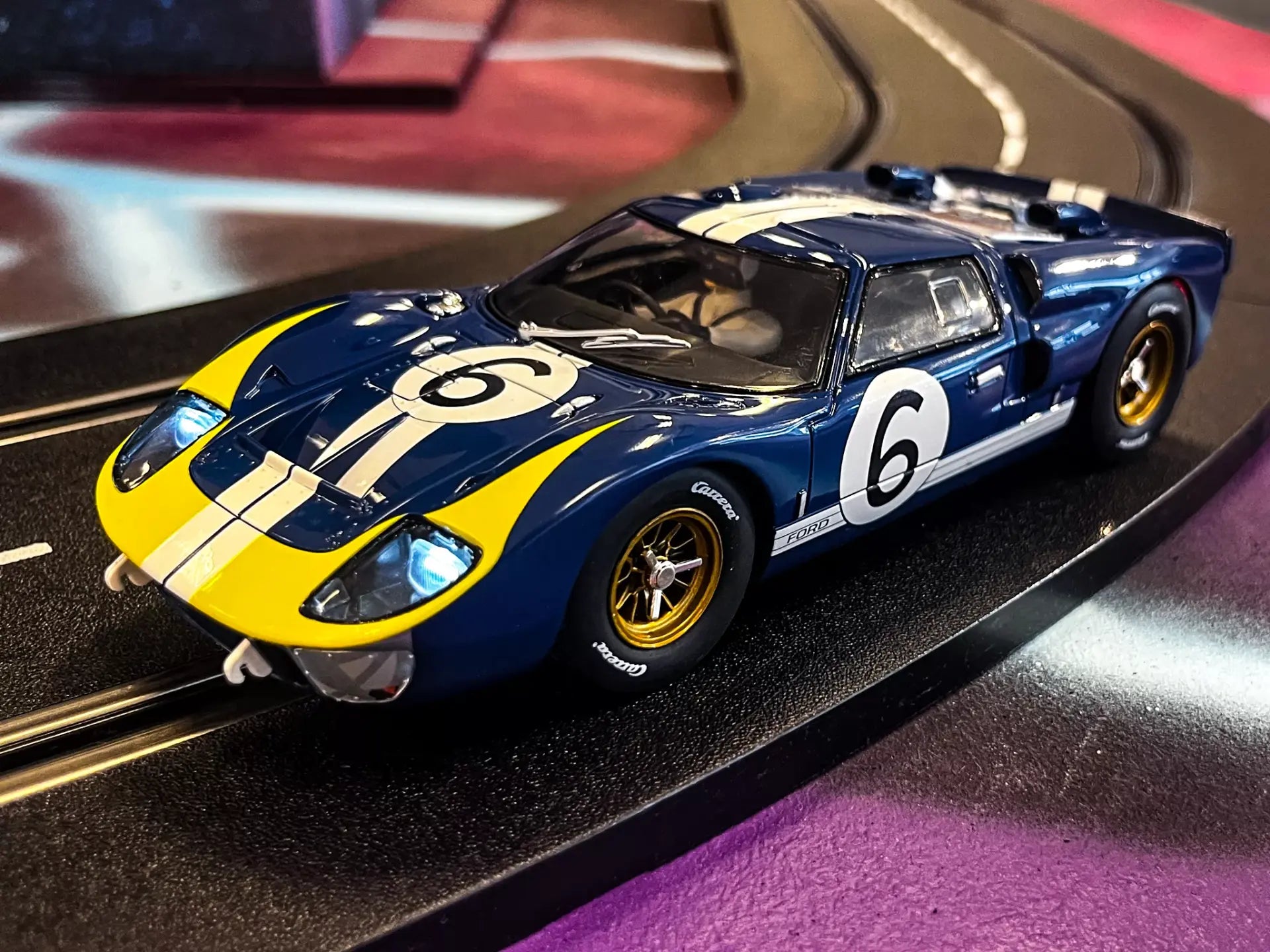 Carrera - Ford GT40 MKII "No.6", Digital Escala 1/24