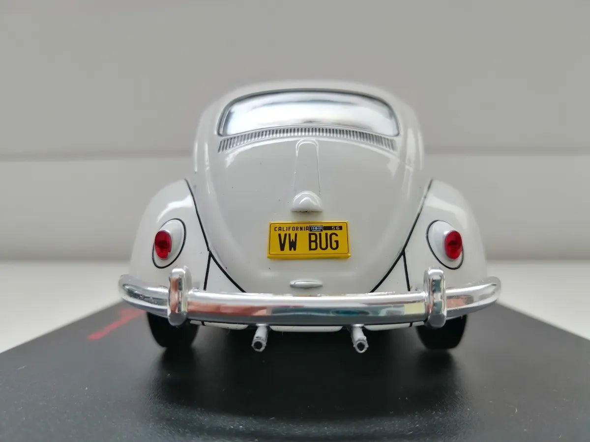 Ixo Models - 1960 Volkswagen Beetle - Pearl White, escala 1:24