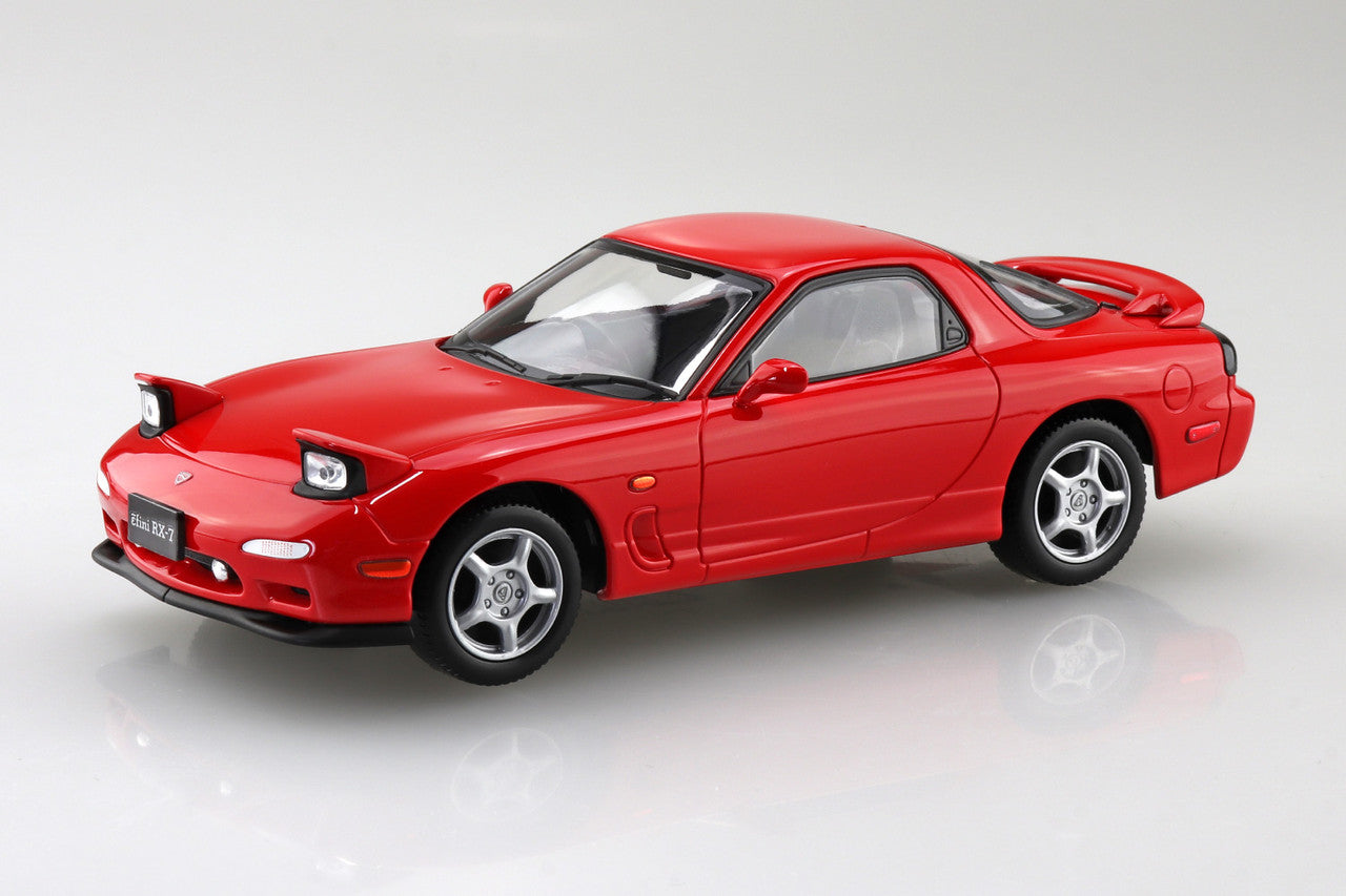 Aoshima Model Kits - 1/32 Snap Kit #04-VR Efini FD3S RX-7 (Vintage, Red)