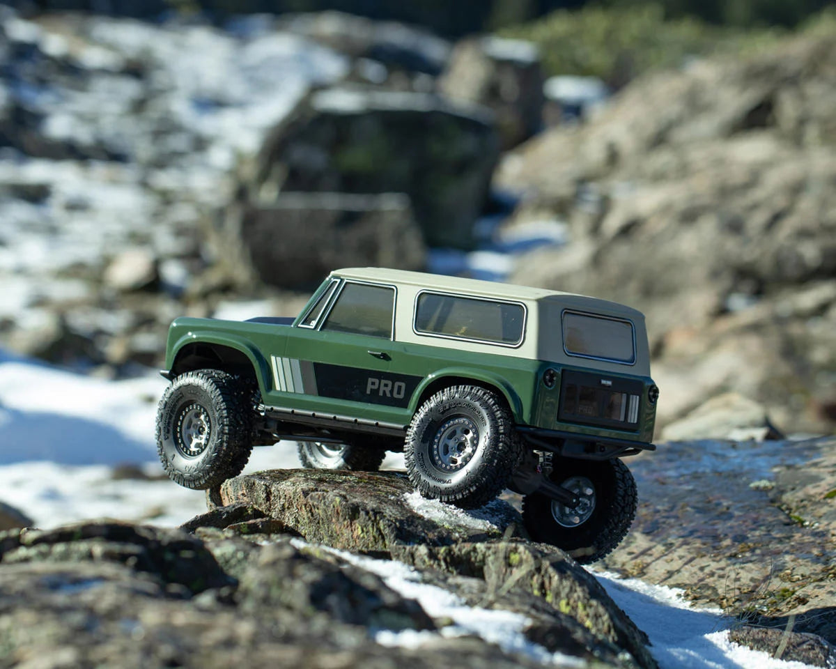 Vanquish Products - VS4-10 Origin Classic Pro 1/10 4WD Rock Crawler Kit (Black Axles)