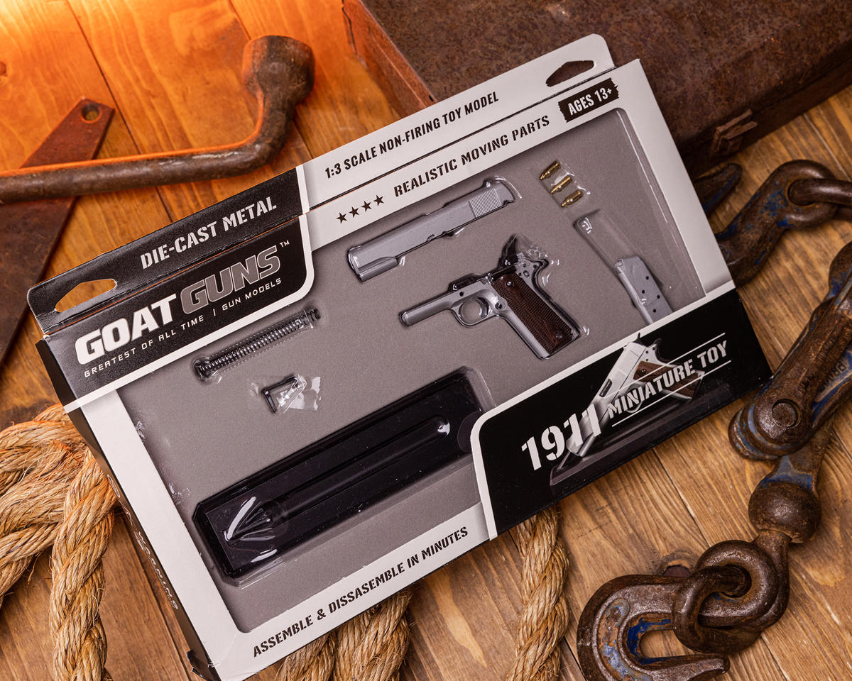 GoatGuns - Miniature 1/2.5 Scale Die-Cast 1911 Model Kit (Silver)