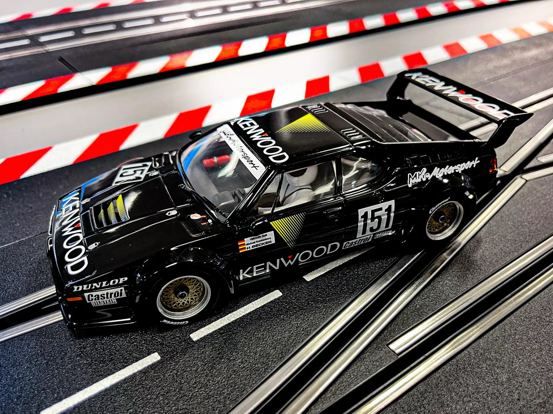 Carrera - BMW M1 Procar "MK-Motorsport, No.151" DRM 1986, Digital, Escala 1/32