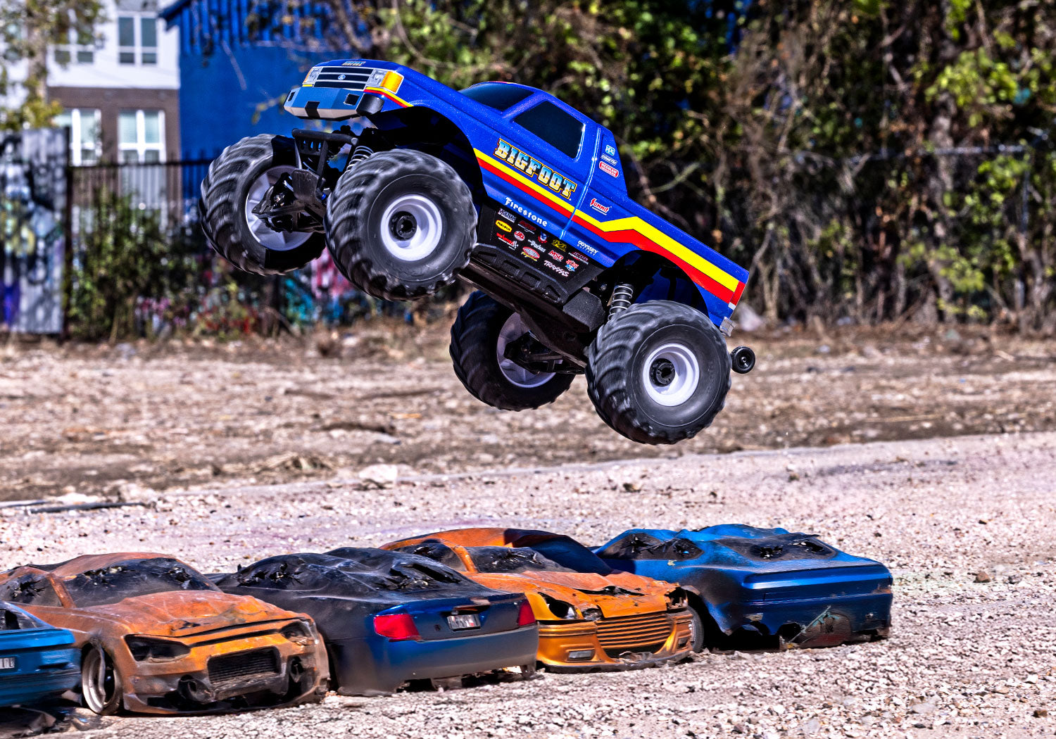 Traxxas - Bigfoot® 1/10 RTR 4WD Brushless Monster Truck w/BL-2s ESC & TQ 2.4GHz Radio, Azul