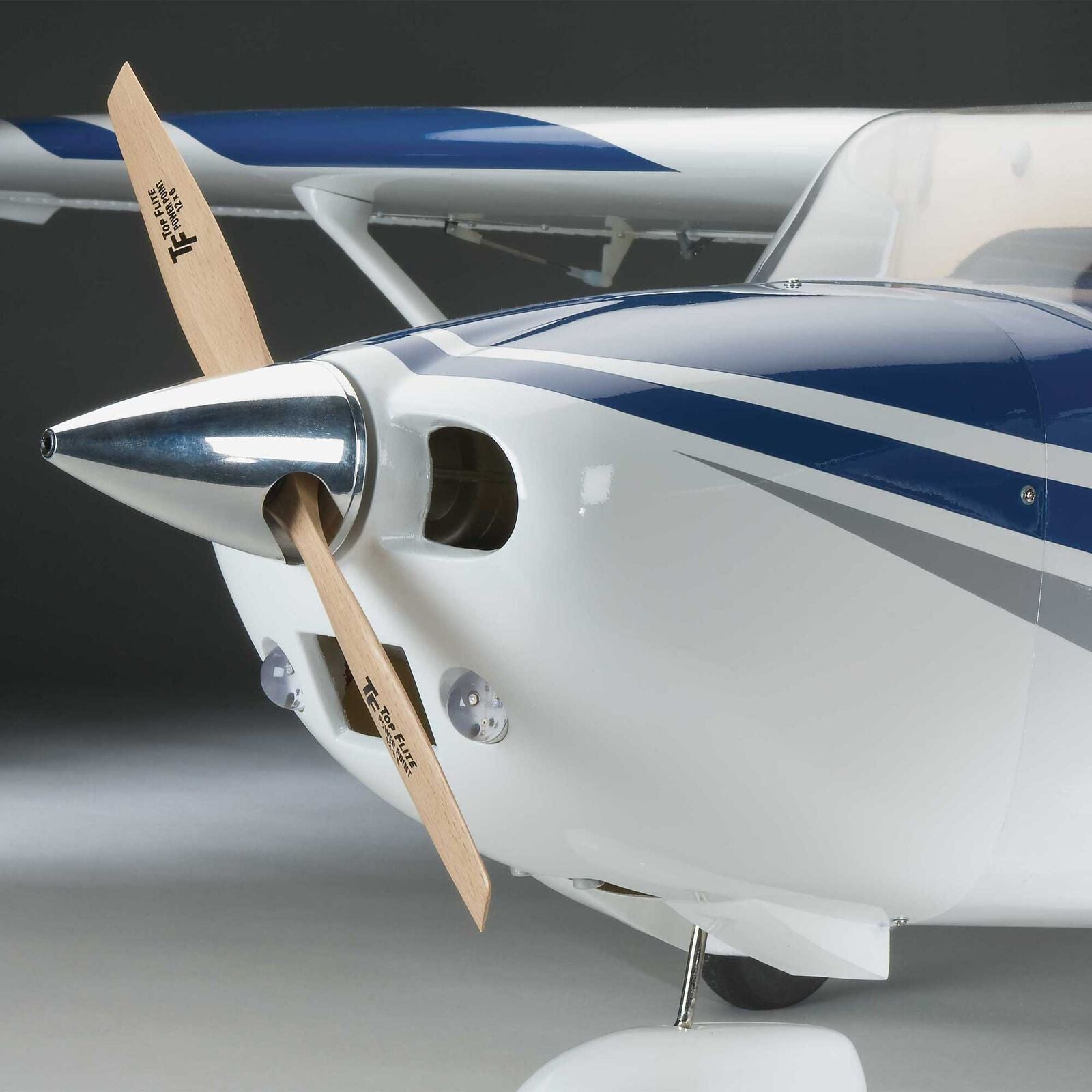 Top Flite - Cessna 182 Skylane .60-.91 GP/EP ARF, 81"