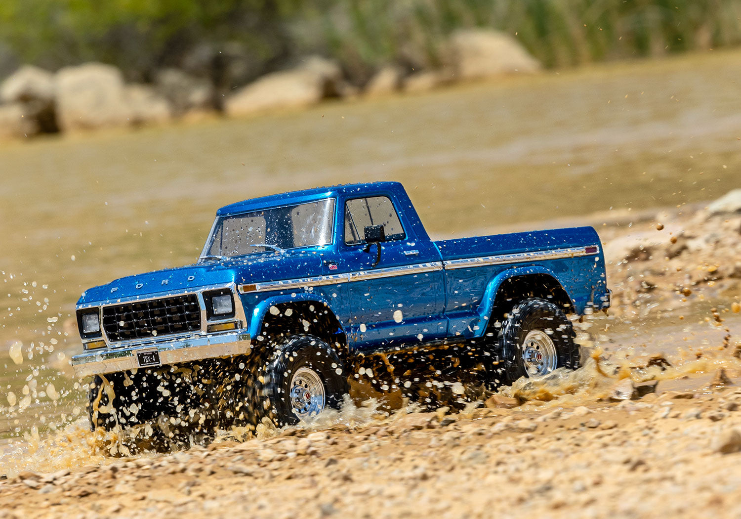 Traxxas - TRX-4® 1/10 4WD RTR Scale & Trail® Rock Crawler w/Ford® F-150® Truck w/XL-5™ HV ESC & TQ™ 2.4GHz Radio, Azul