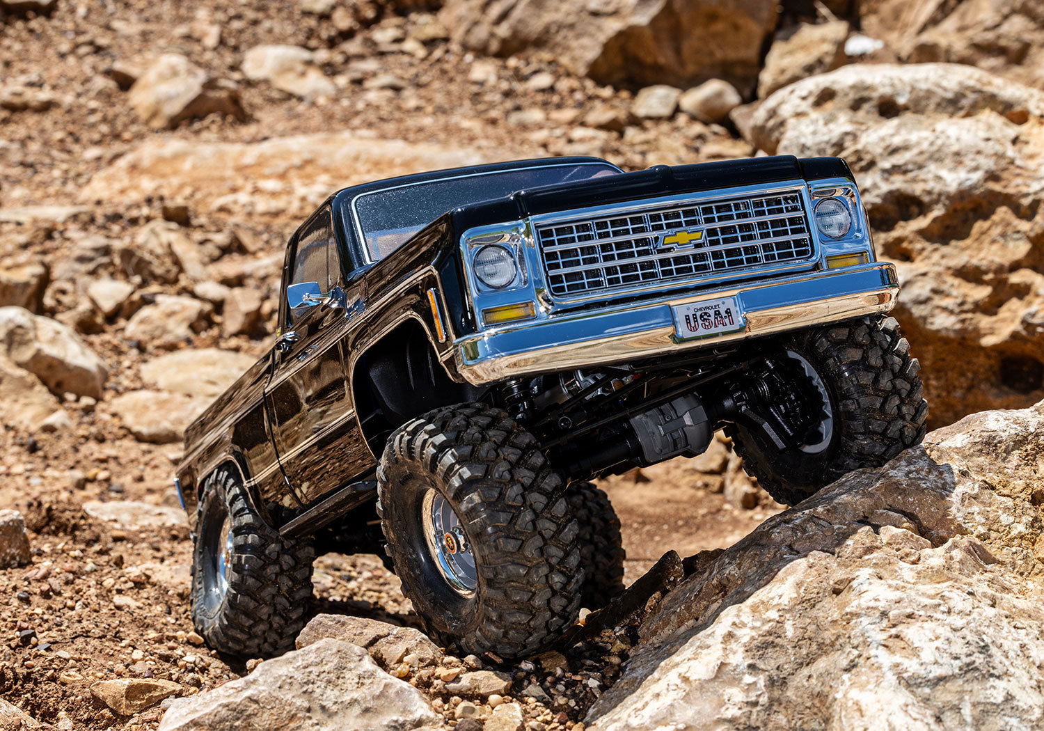 Traxxas - TRX-4® 1/10 4WD RTR Scale & Trail® Rock Crawler w/1979 Chevrolet® K10 Truck w/XL-5™ HV ESC & TQ™ 2.4GHz Radio, Negra
