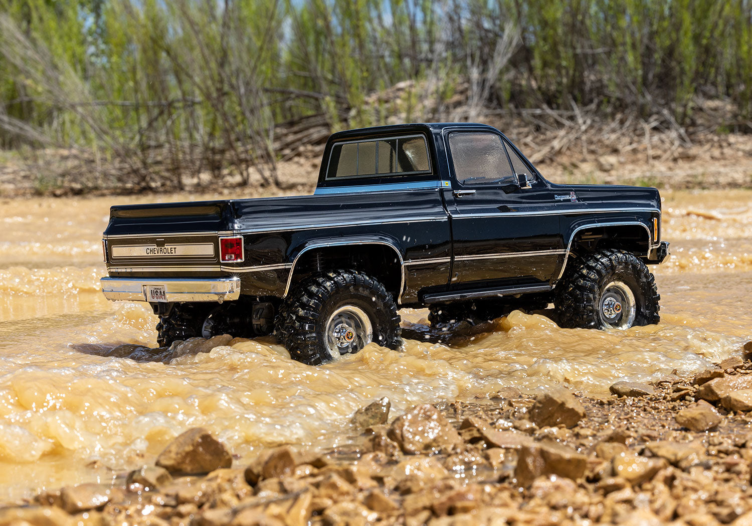 Traxxas - TRX-4® 1/10 4WD RTR Scale & Trail® Rock Crawler w/1979 Chevrolet® K10 Truck w/XL-5™ HV ESC & TQ™ 2.4GHz Radio, Negra