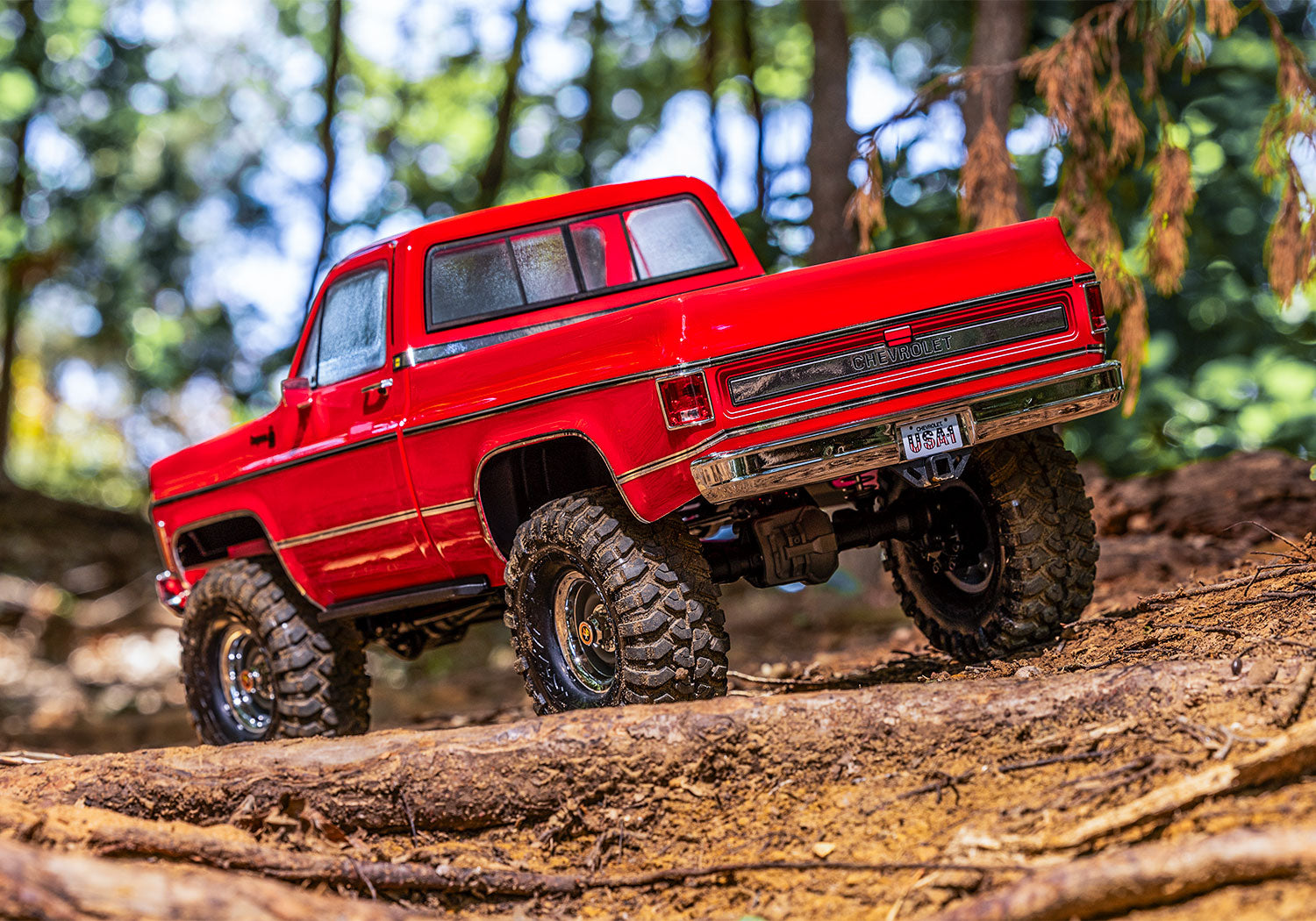 Traxxas - TRX-4® 1/10 4WD RTR Scale & Trail® Rock Crawler w/1979 Chevrolet® K10 Truck w/XL-5™ HV ESC & TQ™ 2.4GHz Radio, Roja