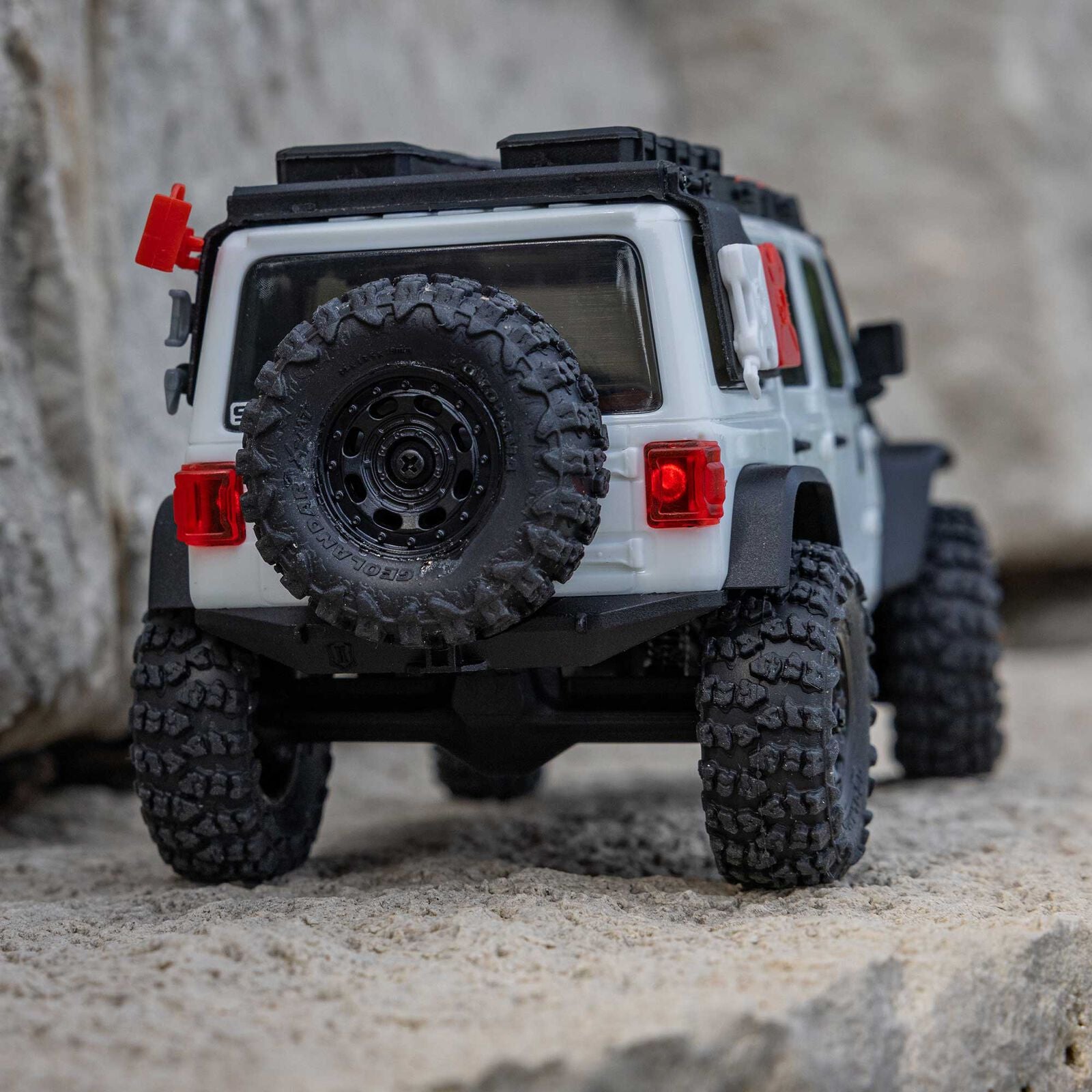 Axial - 1/30 Axial SCX30 Jeep Wrangler (Battery & Charger Included), Blanca