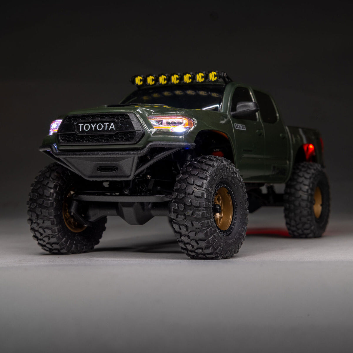 Axial - 1/30 SCX30 Toyota Tacoma TRD Pro 4X4 RTR, Extreme Off-Road, Verde