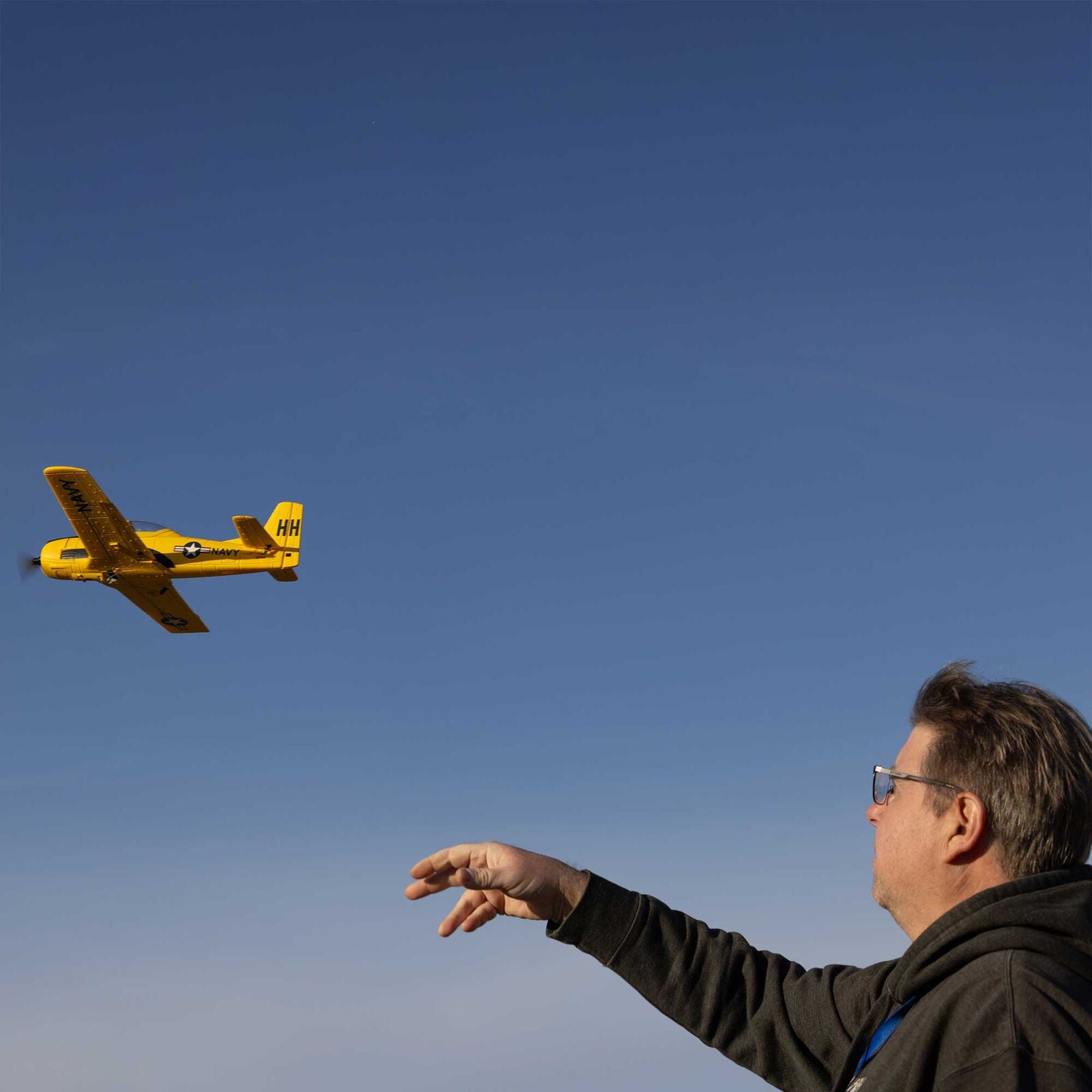 HobbyZone - T-28 Trojan 450mm RTF with SAFE (2 Flight Batteries Included)
