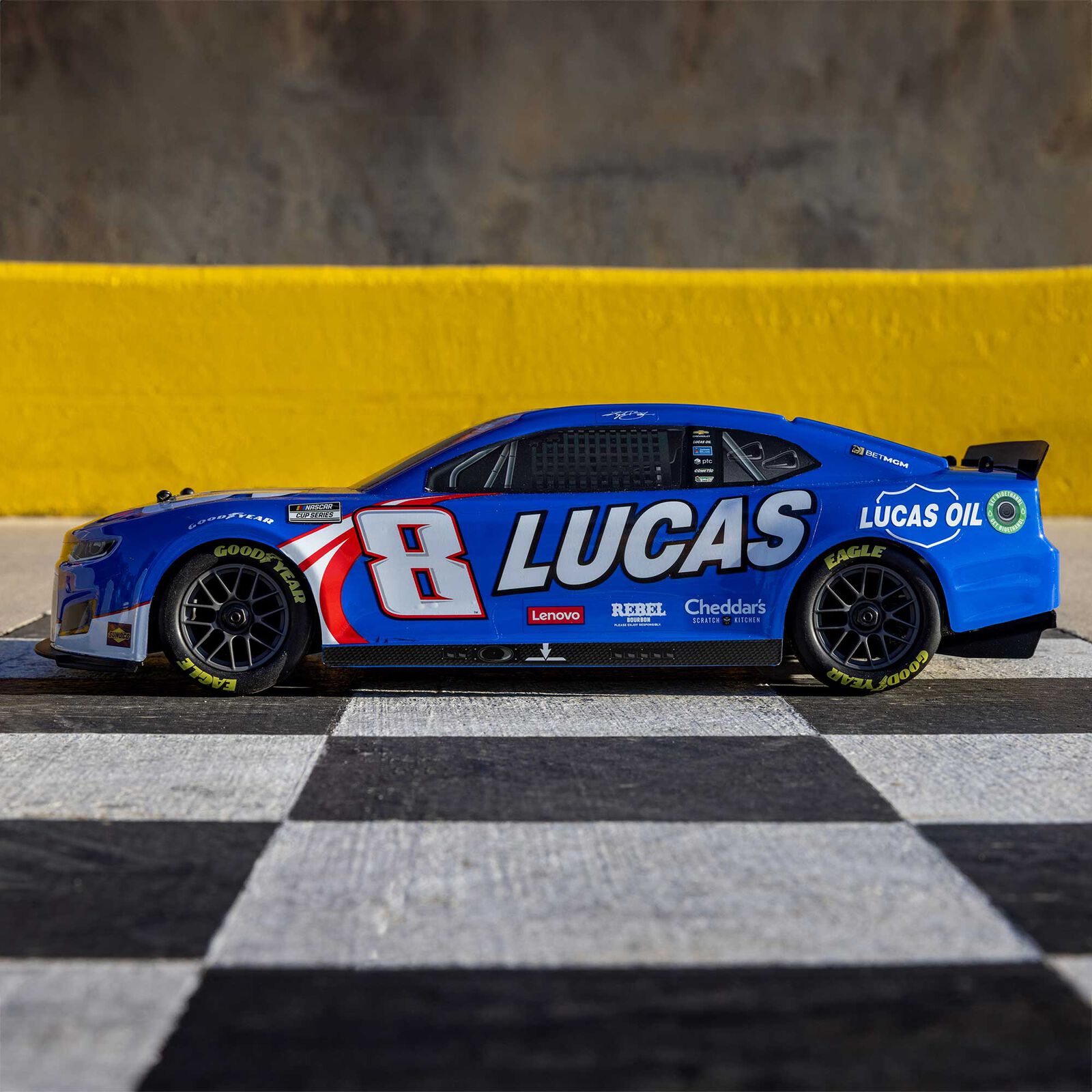 Team Losi - 1/12 NASCAR RC Racecar Kyle Busch No. 8 2024 Lucas Oil Chevrolet ZL1 Camaro 2S AWD RTR Brushed On-Road (Battery & Charger Included), Blue