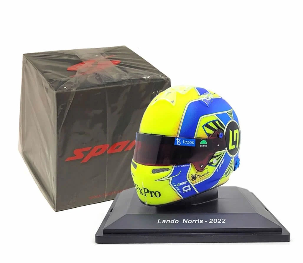Spark - Casco Lando Norris 2022, escala 1:5