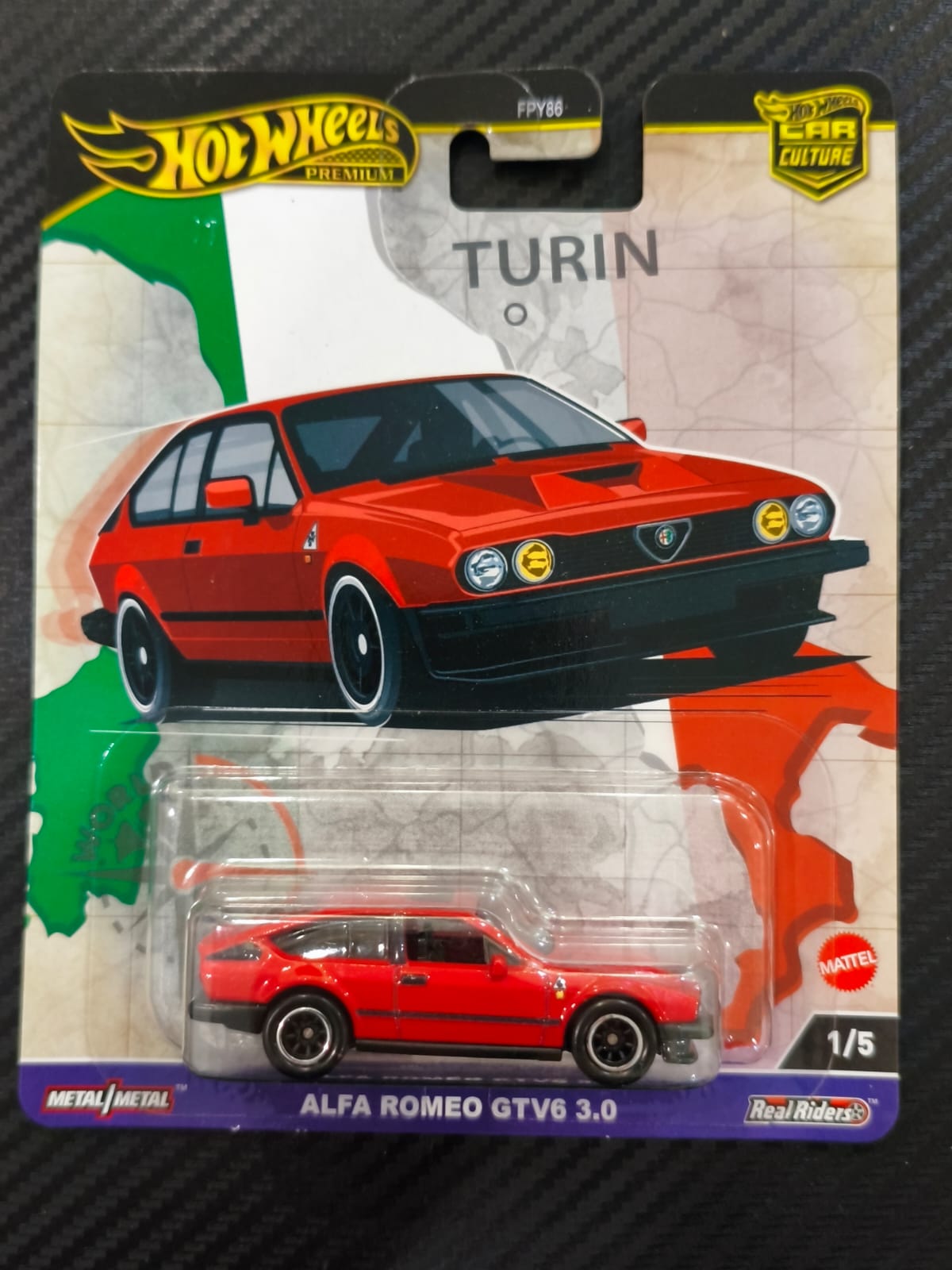 Mattel - Hot Wheels Premium Alfa Romeo GTV6 3.0 1/5