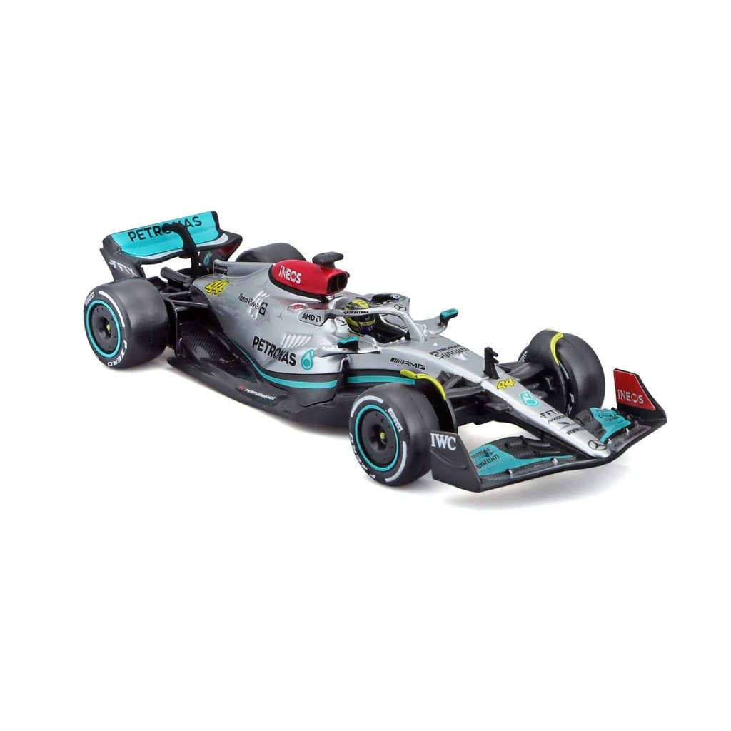 Bburago - Lewis Hamilton Mercedes-Amg F1 W13 #44 Fórmula 1 2022 Escala 1:43 En Existencia