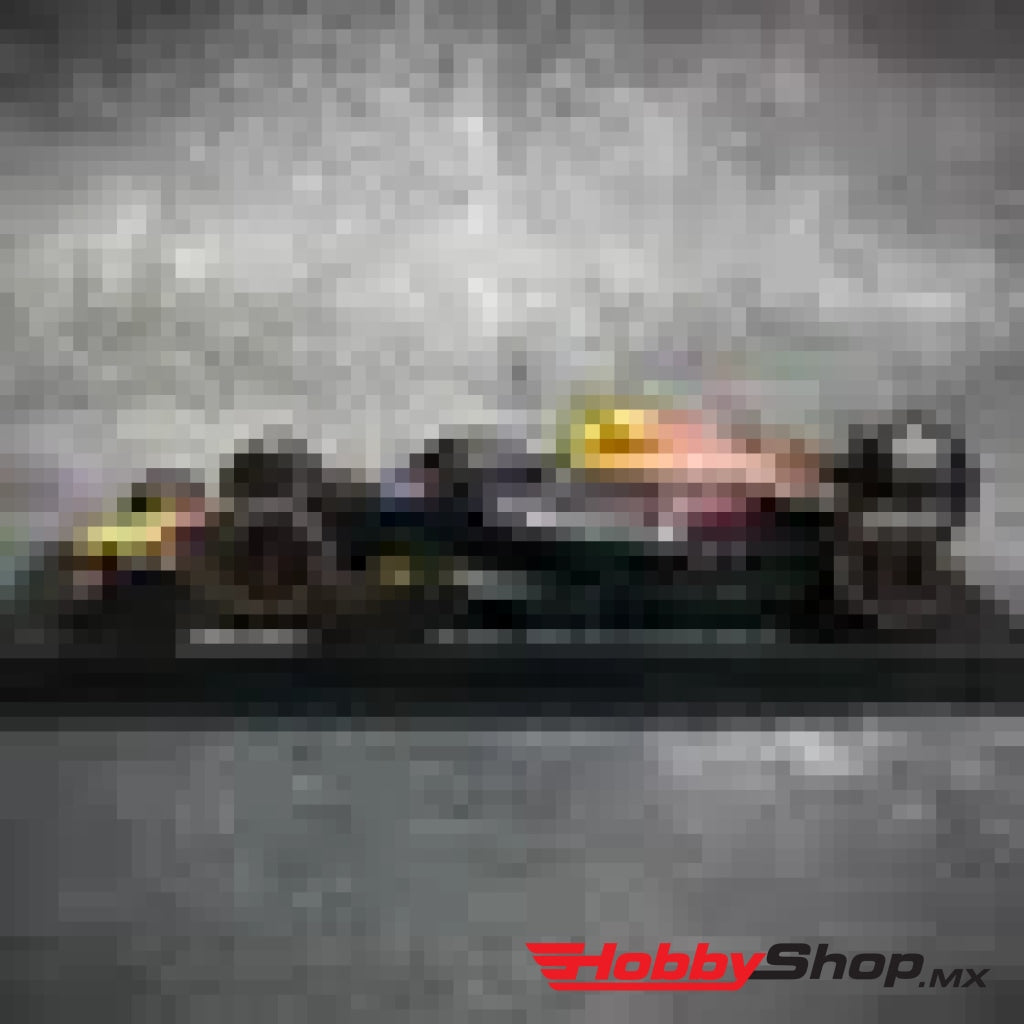Bburago - Sergio Checo Pérez Red Bull Racing Rb19 2023 #11 Escala 1:43 En Existencia