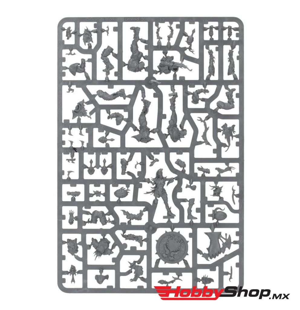 Games Workshop - Blood Bowl: Dark Elf Bowl Team: Naggaroth Nightmares En Existencia