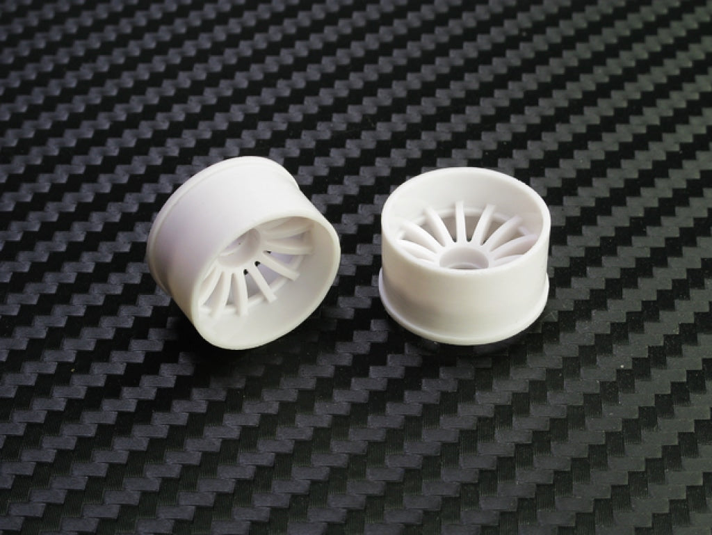 Pn Racing - Mini-Z 2Wd Machine Cut 16 Spoke Rear Wheel R2 White En Existencia