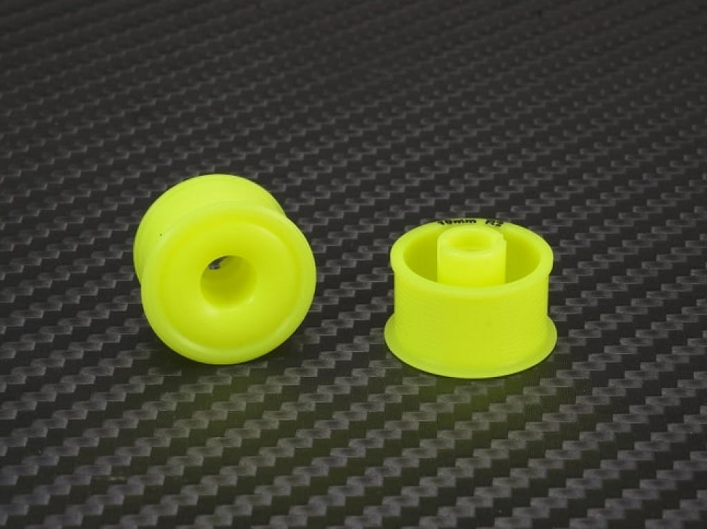 Pn Racing - Mini-Z 2Wd Machine Delrin Cut Yellow Formula 11X19Mm Flanged Wheel R2 En Existencia