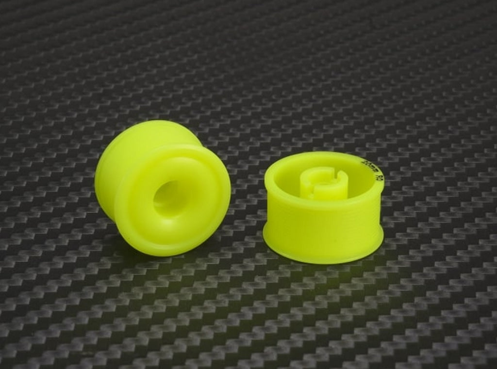 Pn Racing - Mini-Z 2Wd Machine Delrin Cut Yellow Formula 11X20Mm Flanged Wheel R0 En Existencia