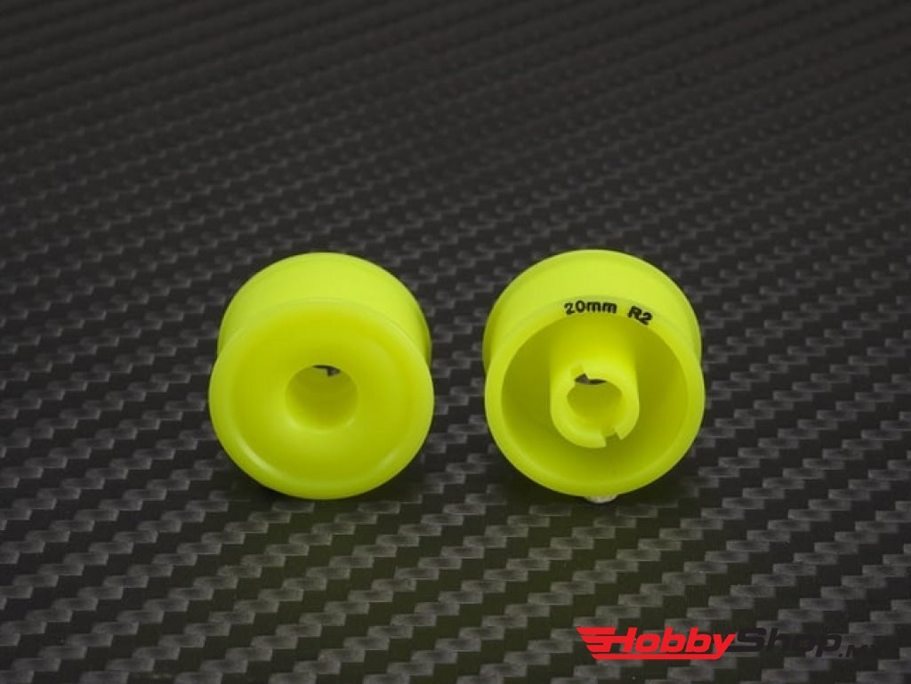 Pn Racing - Mini-Z 2Wd Machine Delrin Cut Yellow Formula 11X20Mm Flanged Wheel R2 En Existencia