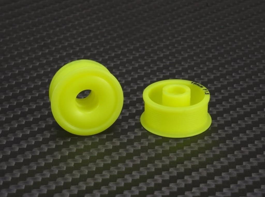Pn Racing - Mini-Z 2Wd Machine Delrin Cut Yellow Formula 8.5X19Mm Flanged Wheel F15 En Existencia