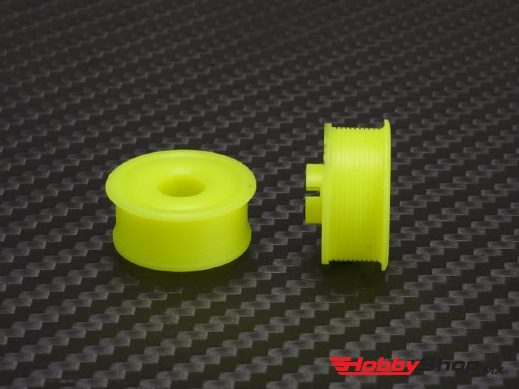 Pn Racing - Mini-Z 2Wd Machine Delrin Cut Yellow Formula 8.5X19Mm Flanged Wheel F25 En Existencia