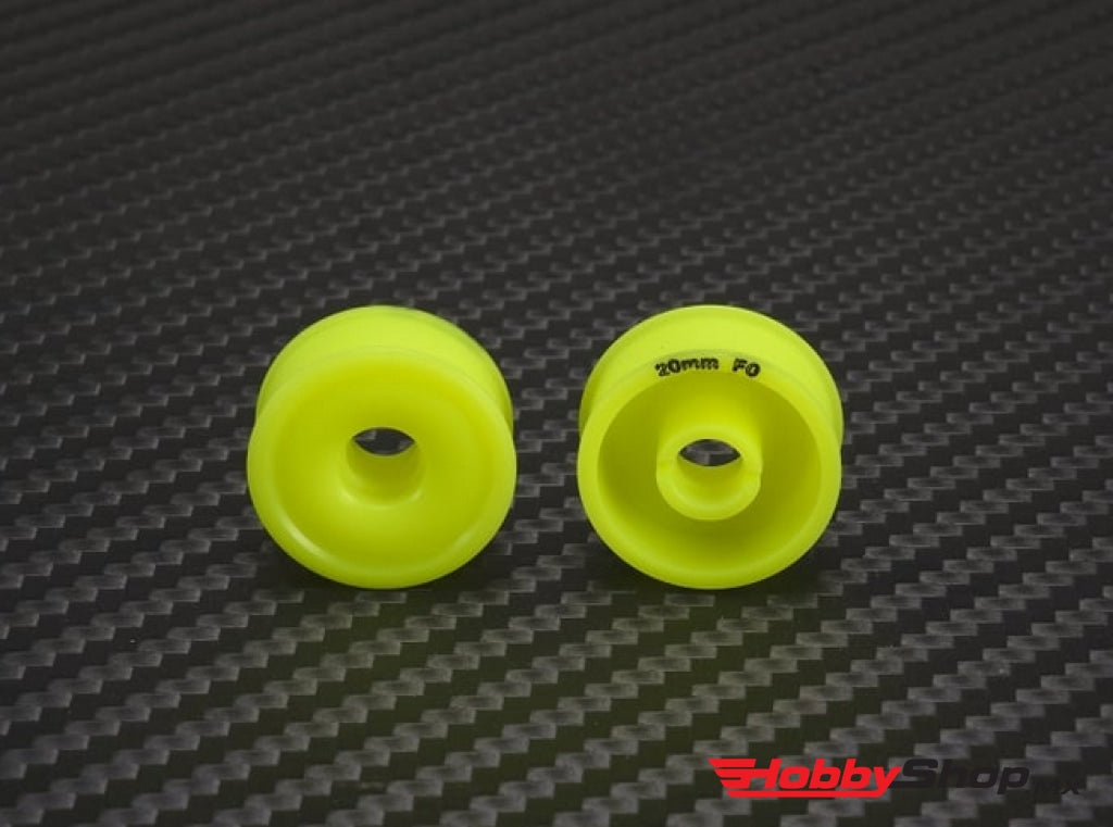 Pn Racing - Mini-Z 2Wd Machine Delrin Cut Yellow Formula 8.5X20Mm Flanged Wheel F0 En Existencia