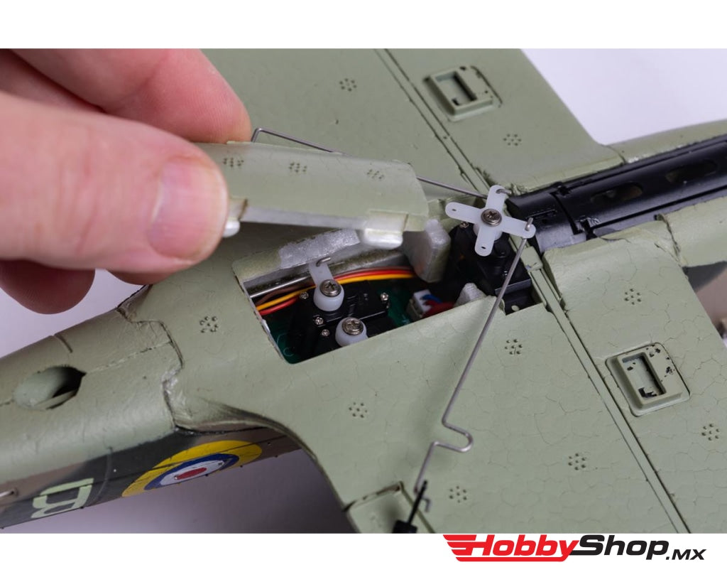 Rage R/c - Supermarine Spitfire Micro Rtf Airplane W/pass En Existencia