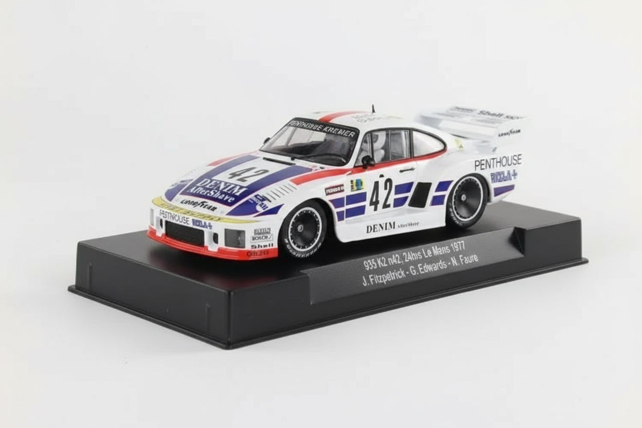 Sideways - Porsche 935 K2 No.42 Le Mans 1977.