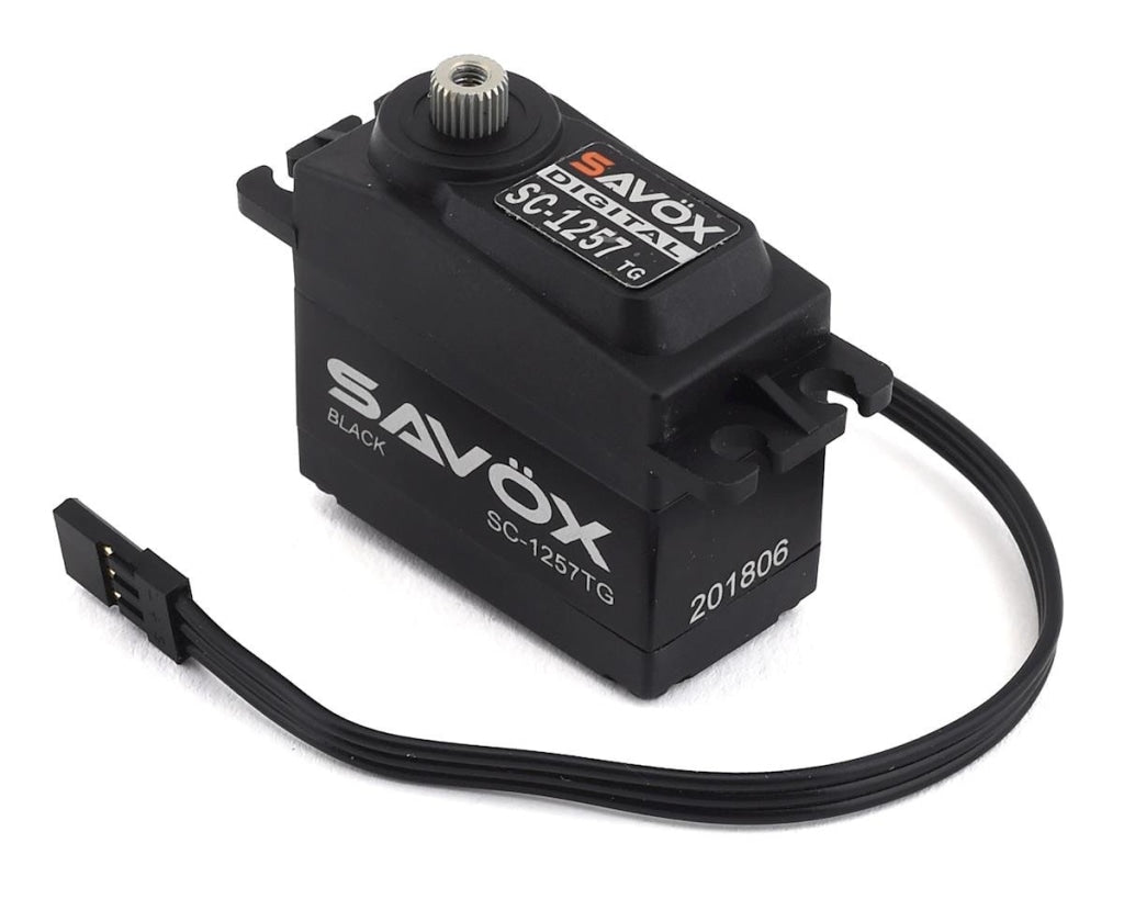 Savox - Black Edition Standard Size Coreless Digital Servo 0.07Sec / 139Oz @ 6V En Existencia