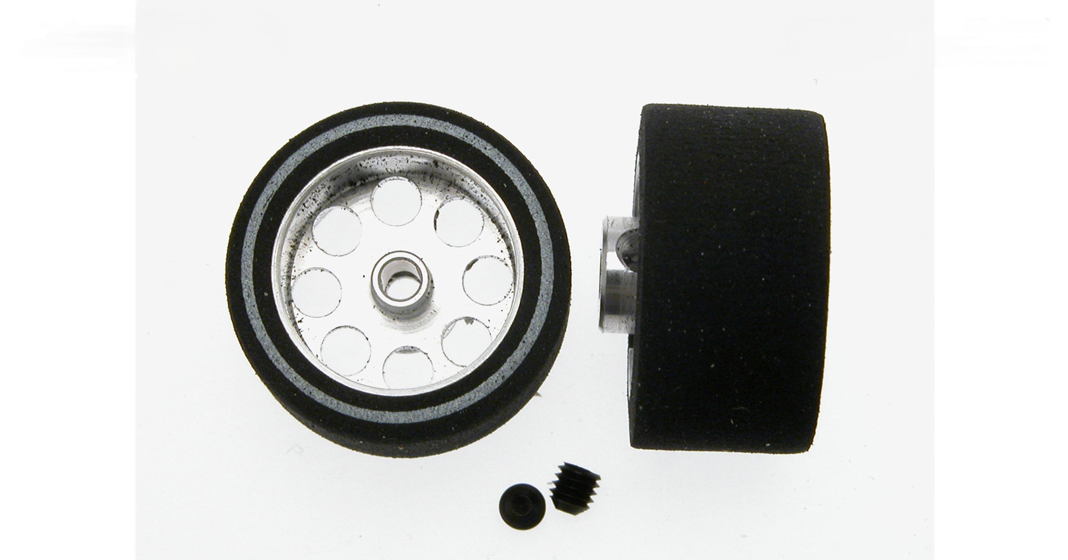 ScaleAuto - Rueda Esp. 20.5x11mm Procomp-1 para Eje 2.38mm. Llanta en Aluminio ø15mm