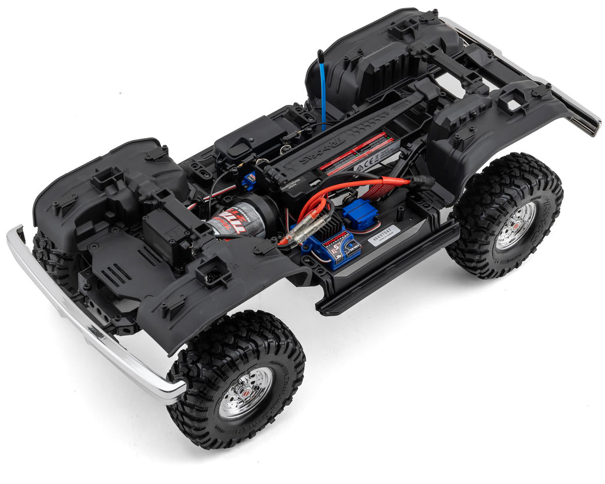 Traxxas - TRX-4® 1/10 Trail Crawler Truck w/1979 Chevy Blazer Clipless Body w/TQi 2.4GHz Radio, Negra