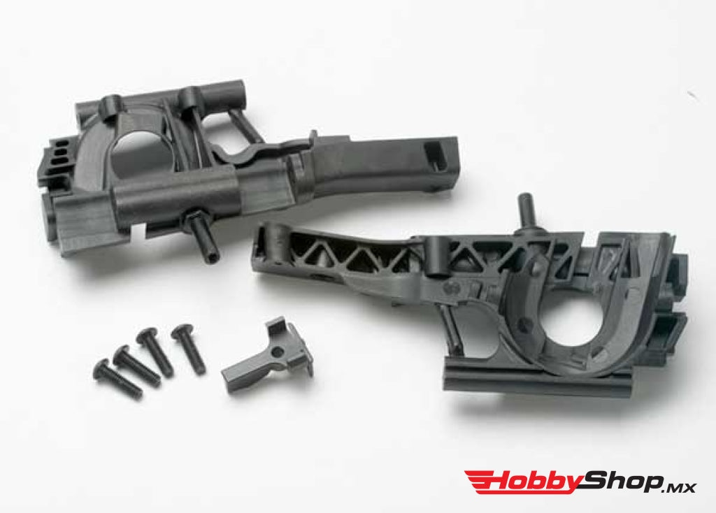 Traxxas - Revo Bulkhead Front (L&R Halves) / Diff Retainer 4X14Mm Bcs (4) En Existencia