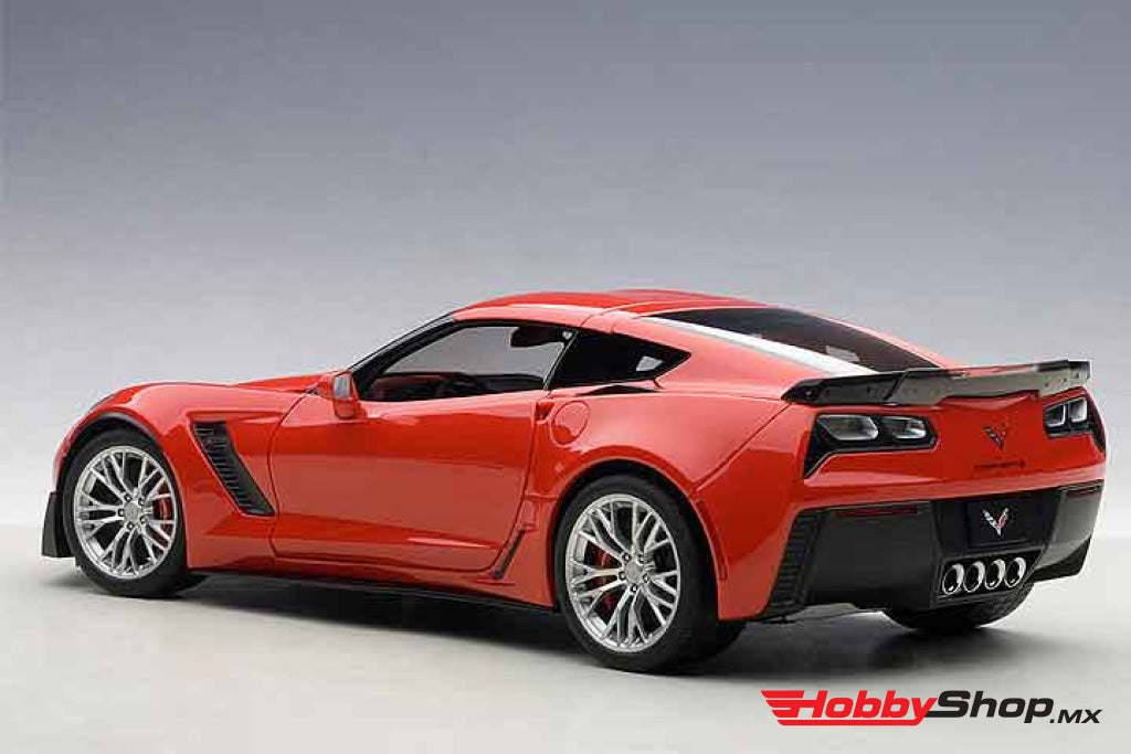 Autoart - Chevrolet Corvette C7 Z06 Torch Red En Existencia