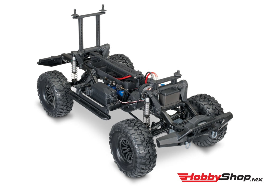Traxxas - Trx-4 1/10 Scale Trail Rock Crawler W/land Rover Defender Body Azul Sobrepedido