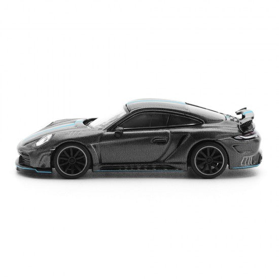 POP RACE - CARBON – 1:64 992 Stinger GTR Carbon Edition (Blue Line)