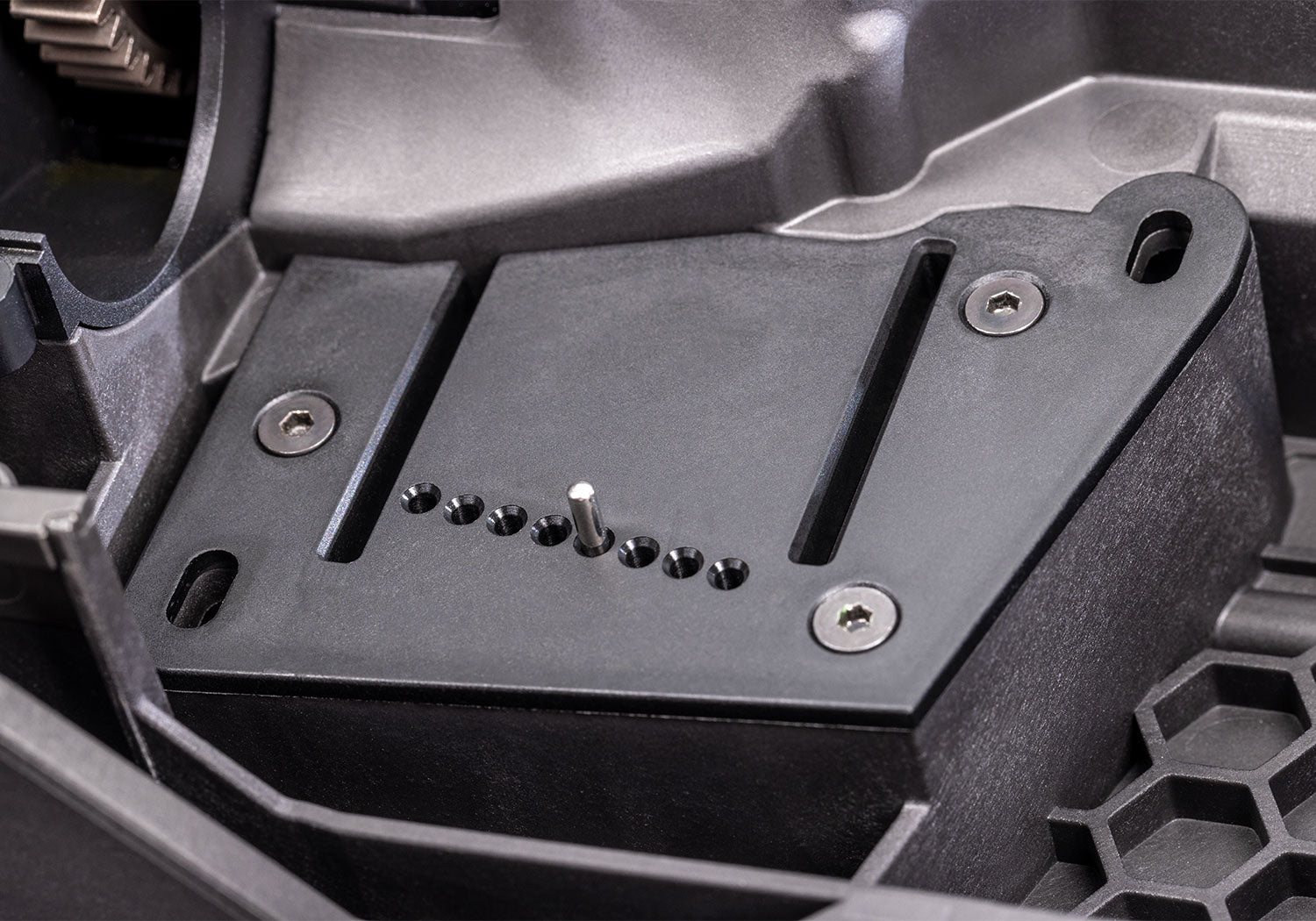 Traxxas - Maxx® Slash® 6S 1/10 RTR 4x4 Brushless Short Course Truck w/TQi™ 2.4GHz Radio & Link Module, Rock n Roll