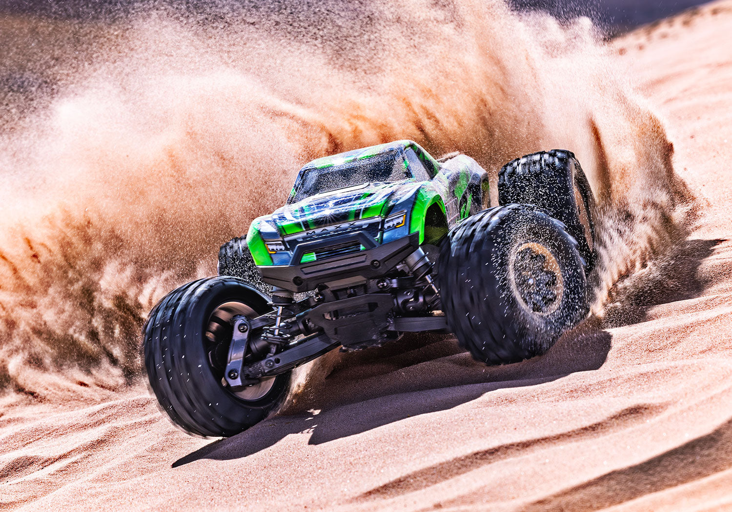 Traxxas - Mini Maxx® Brushless 1/16 4WD RTR Monster Truck w/TQ™ 2.4Ghz Radio, Battery & Charger, Verde
