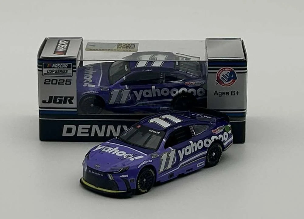 Lionel Racing - Denny Hamlin #11 Yahoo! 2025 Camry, escala 1:64