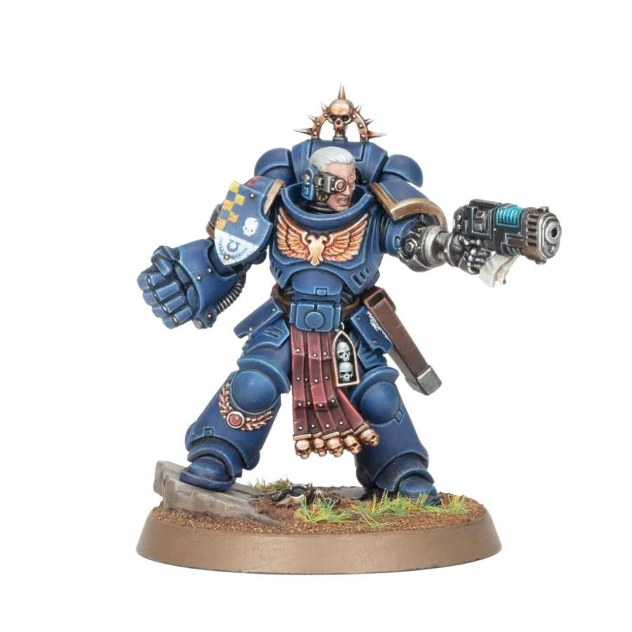 Games Workshop - Space Marines: Lieutenant