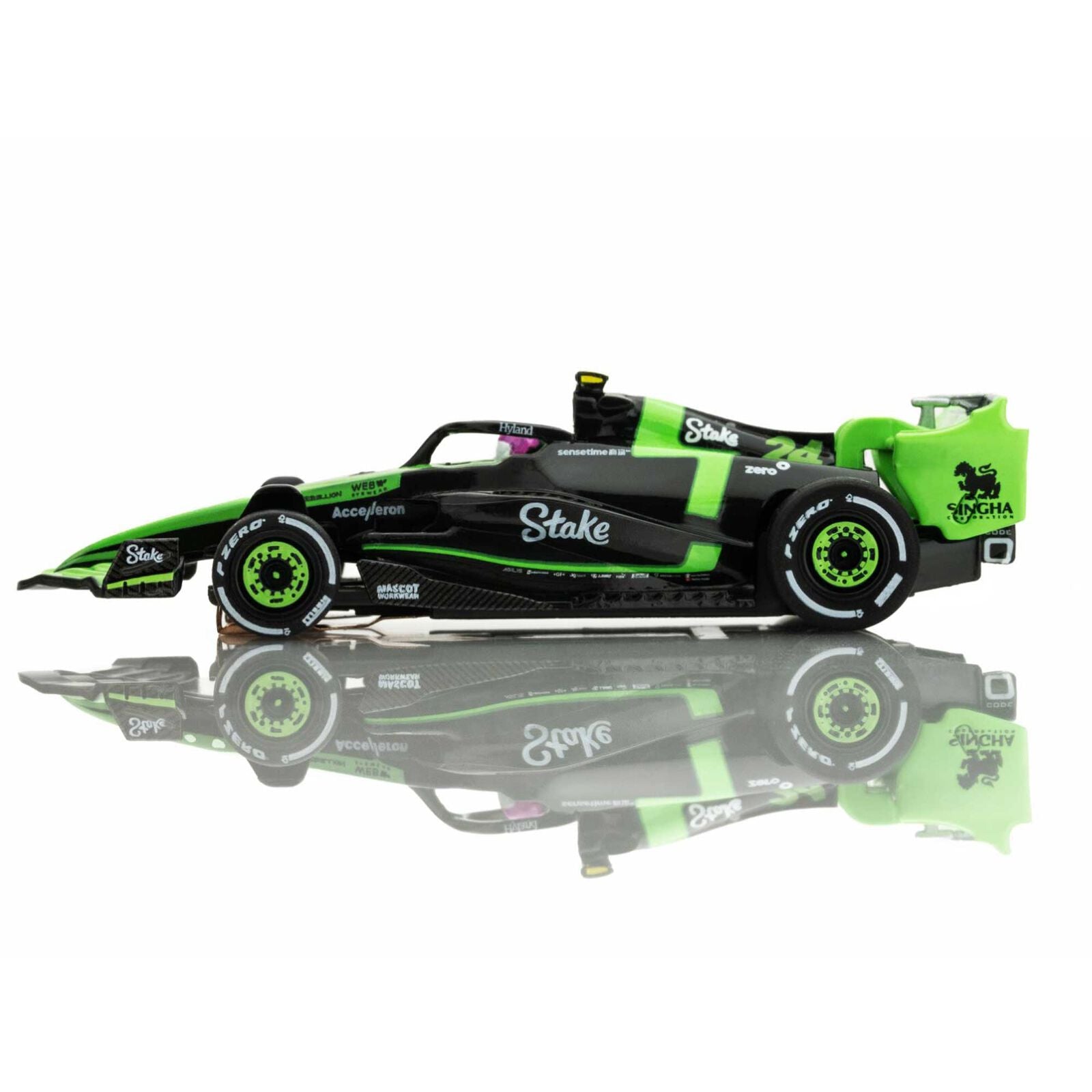 AFX - Sauber Formula-1 C44 #24 FY Slot Car, Escala 1/64